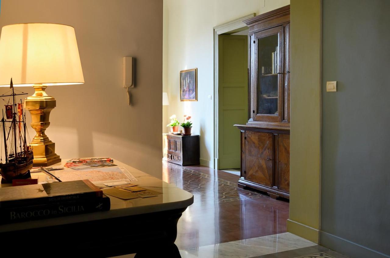Don Giovanni Charme Apartment Catania Luaran gambar