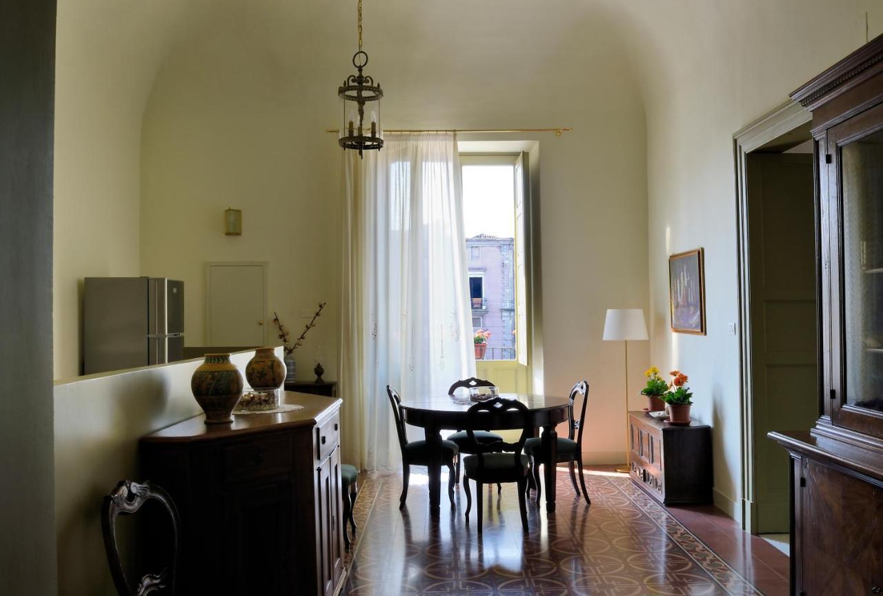Don Giovanni Charme Apartment Catania Luaran gambar