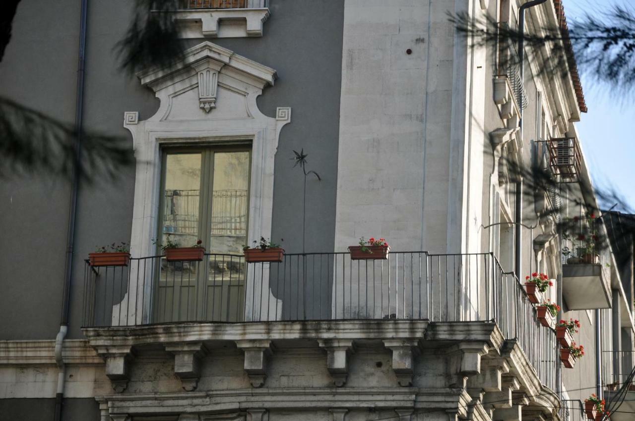 Don Giovanni Charme Apartment Catania Luaran gambar