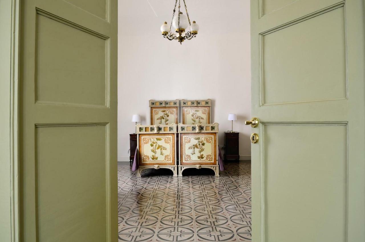 Don Giovanni Charme Apartment Catania Luaran gambar