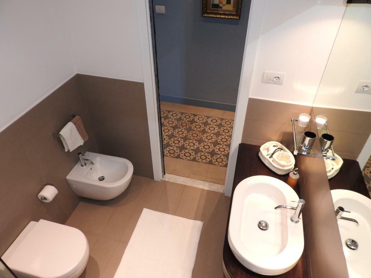 Don Giovanni Charme Apartment Catania Luaran gambar
